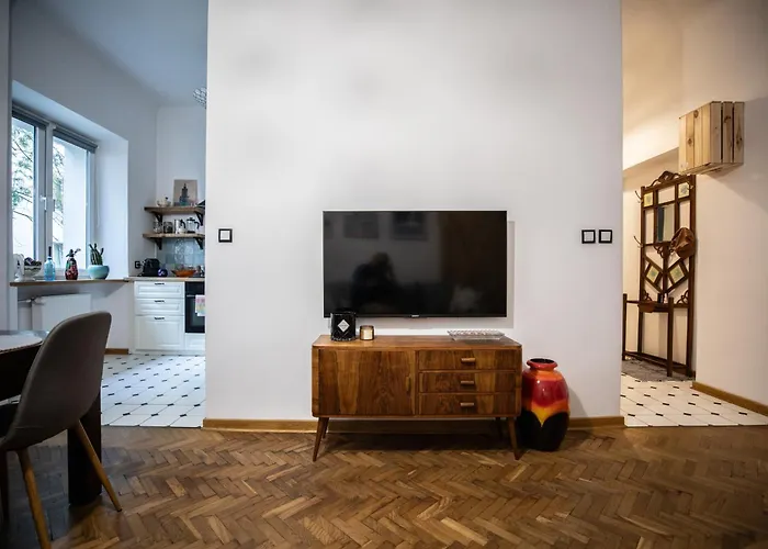 Warsaw Concierge Miedziana